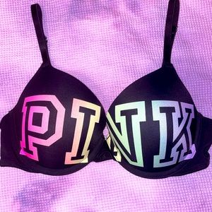 Wear Everywhere push-up pure black rainbow logo 34C